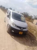 nissan nv200