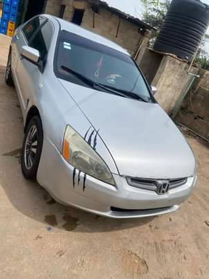 A picture of Honda accord 2005 08065180809