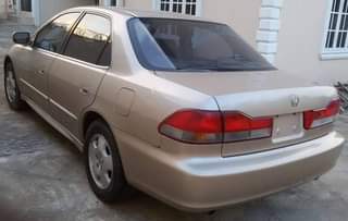 A picture of 2002 Honda Accord