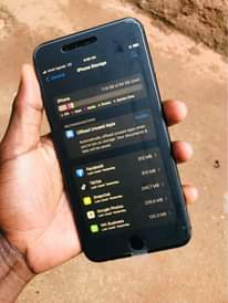 A picture of iPhone 8 Plus 64Gb at 300k