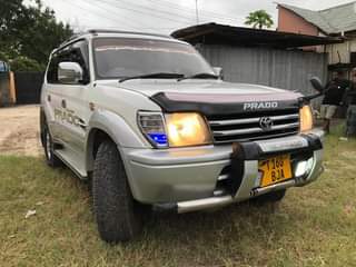 A picture of TOYOTA PRADO MCHAGA