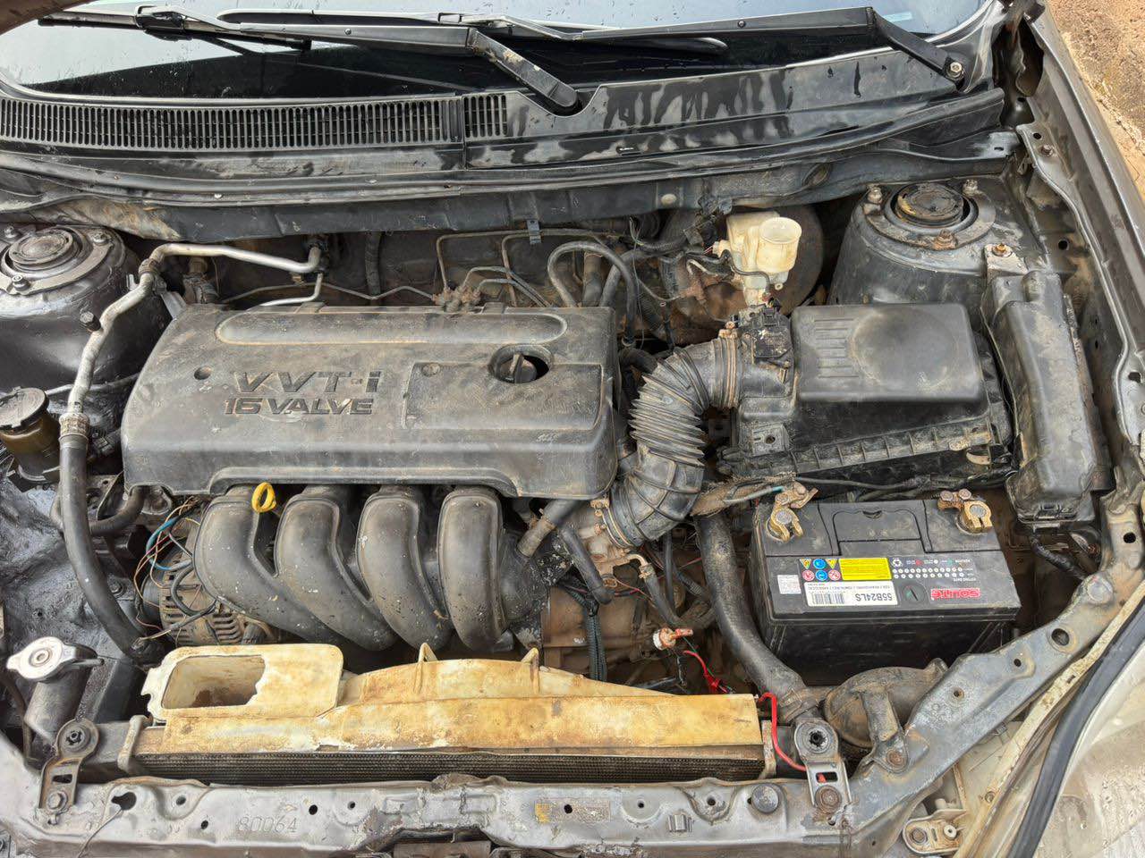 A picture of Toyota matrix 05
