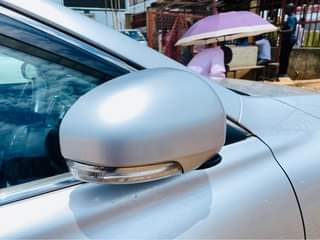 A picture of Toyota mark x