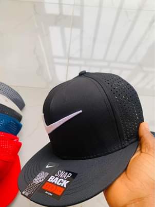 A picture of Mens hat