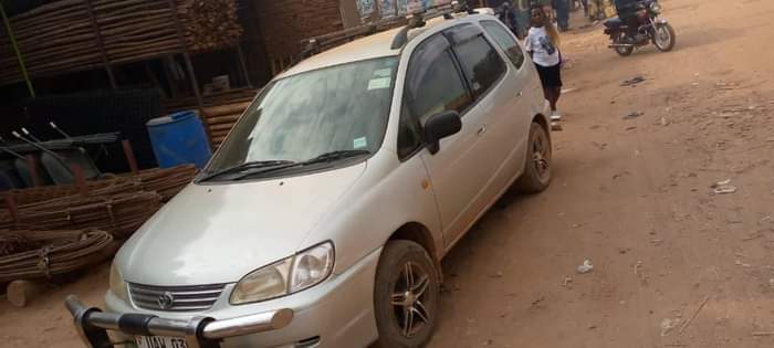 A picture of Toyota spacio