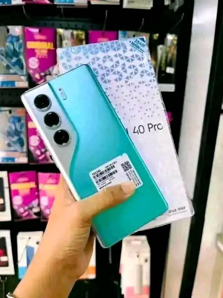tecno camon