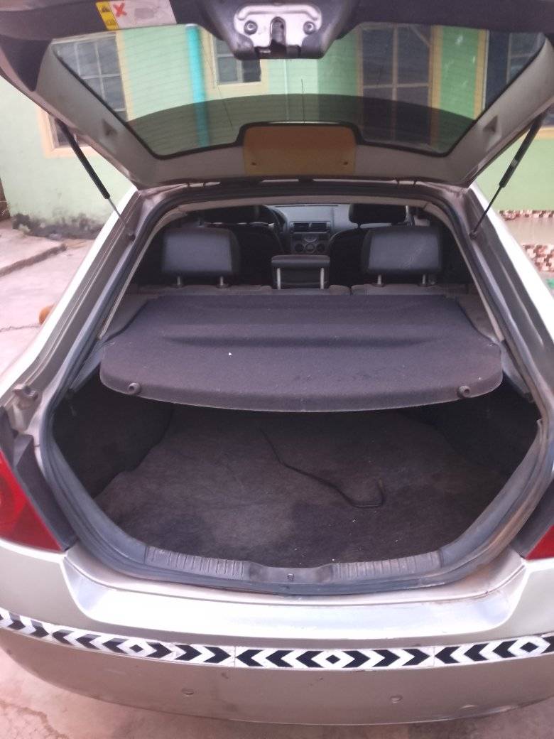 A picture of Ford Mondeo 2005
