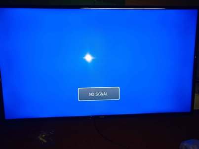 A picture of VYOM TV 43 INCHES