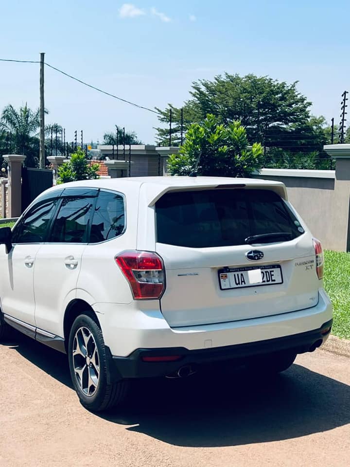 A picture of Subaru Forester Xt