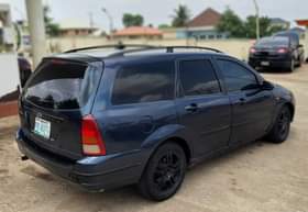 A picture of Ford focus wagon 2005 model automatic Transmission 4 sale Clean