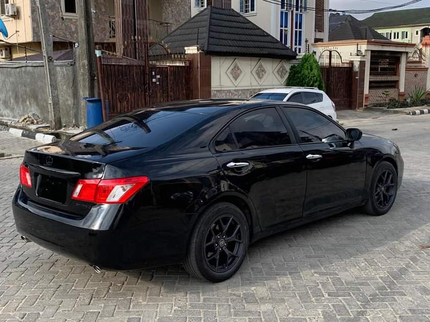 A picture of REGISTERED ES350 2008 FULL OPT