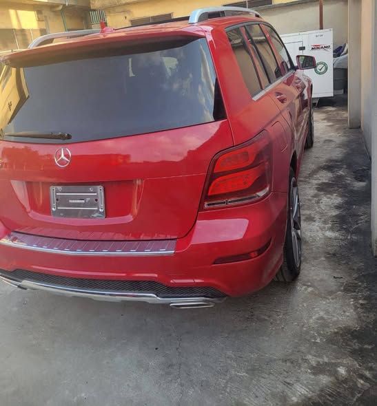 A picture of 2013 GLk panoromic roof for 17 5m