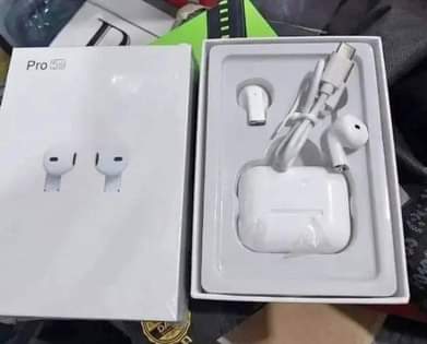 A picture of Earpods pro 5s