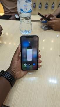 A picture of iPHONE 11 CLEAN MNO