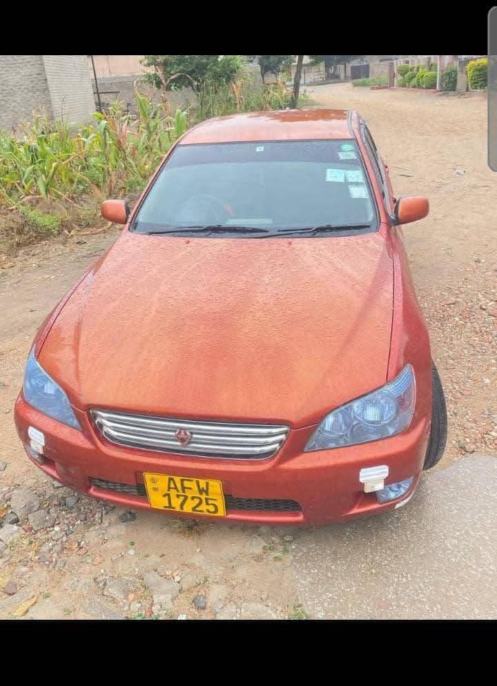 used toyota altezza