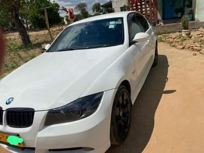 classifieds/cars bmw