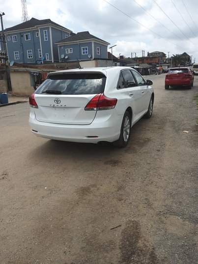 A picture of Toks 2010 toyota venza