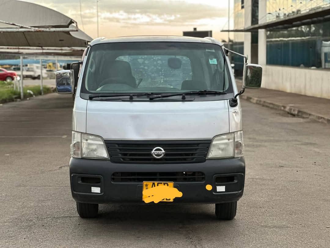 used nissan caravan