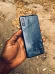 A picture of SAMSUNG A7