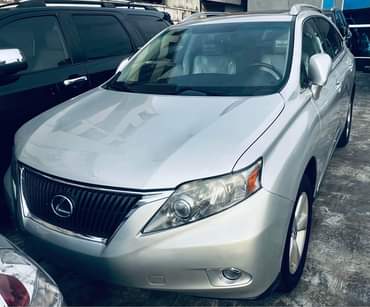 A picture of Lexus RX350 2009