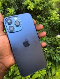 A picture of Iphone 14 mpyaaa na box lale Macho matatu copy Gb