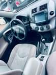 A picture of Toyota RAV4 2008