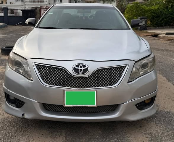 A picture of Registered 2009 Toyota Camry SE