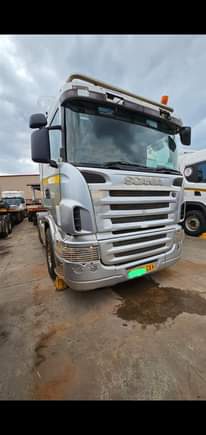 A picture of R420 kwakila moja mil 68 0684820434