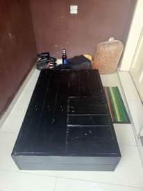 A picture of Table