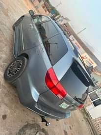 A picture of Toyota sienna xle 2005 model