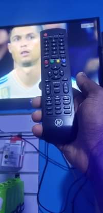 A picture of Tv 32 jv on sell at 270k in banda kireka