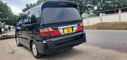 A picture of ALPHARD 2003