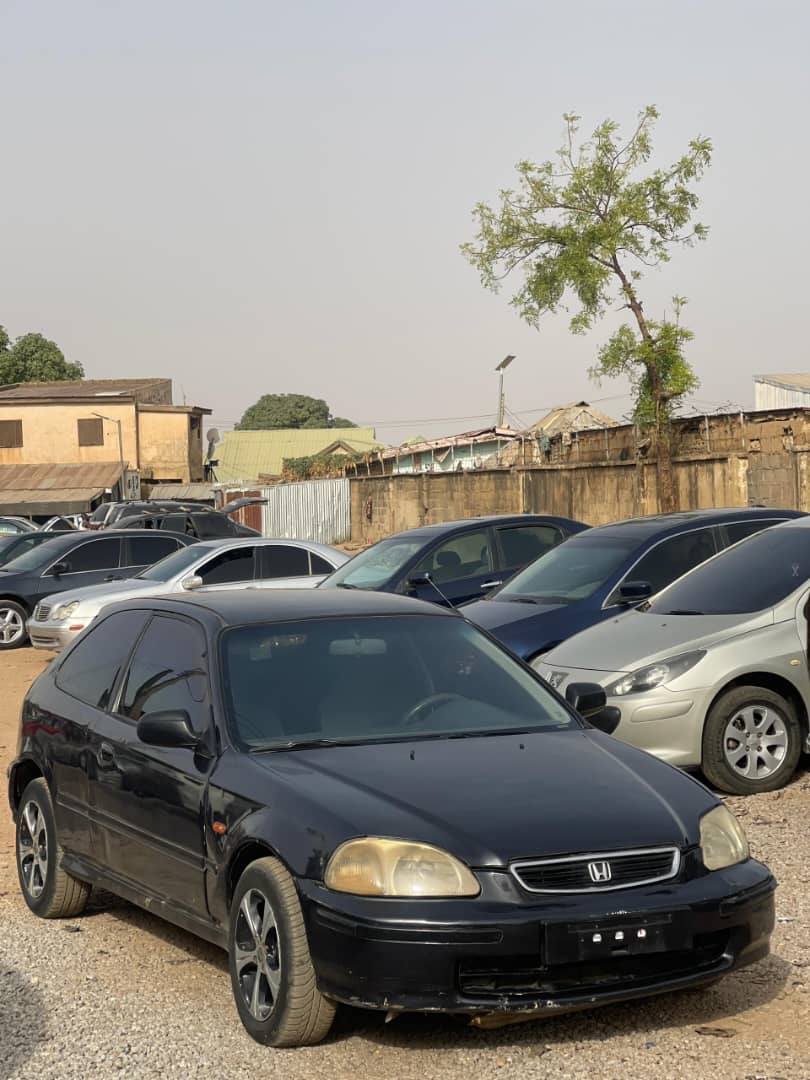 A picture of HONDA CIVIC