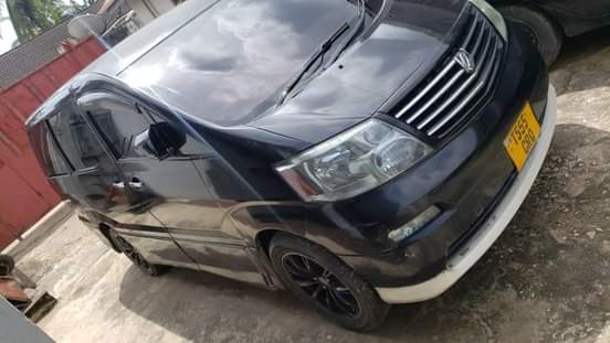 toyota alphard