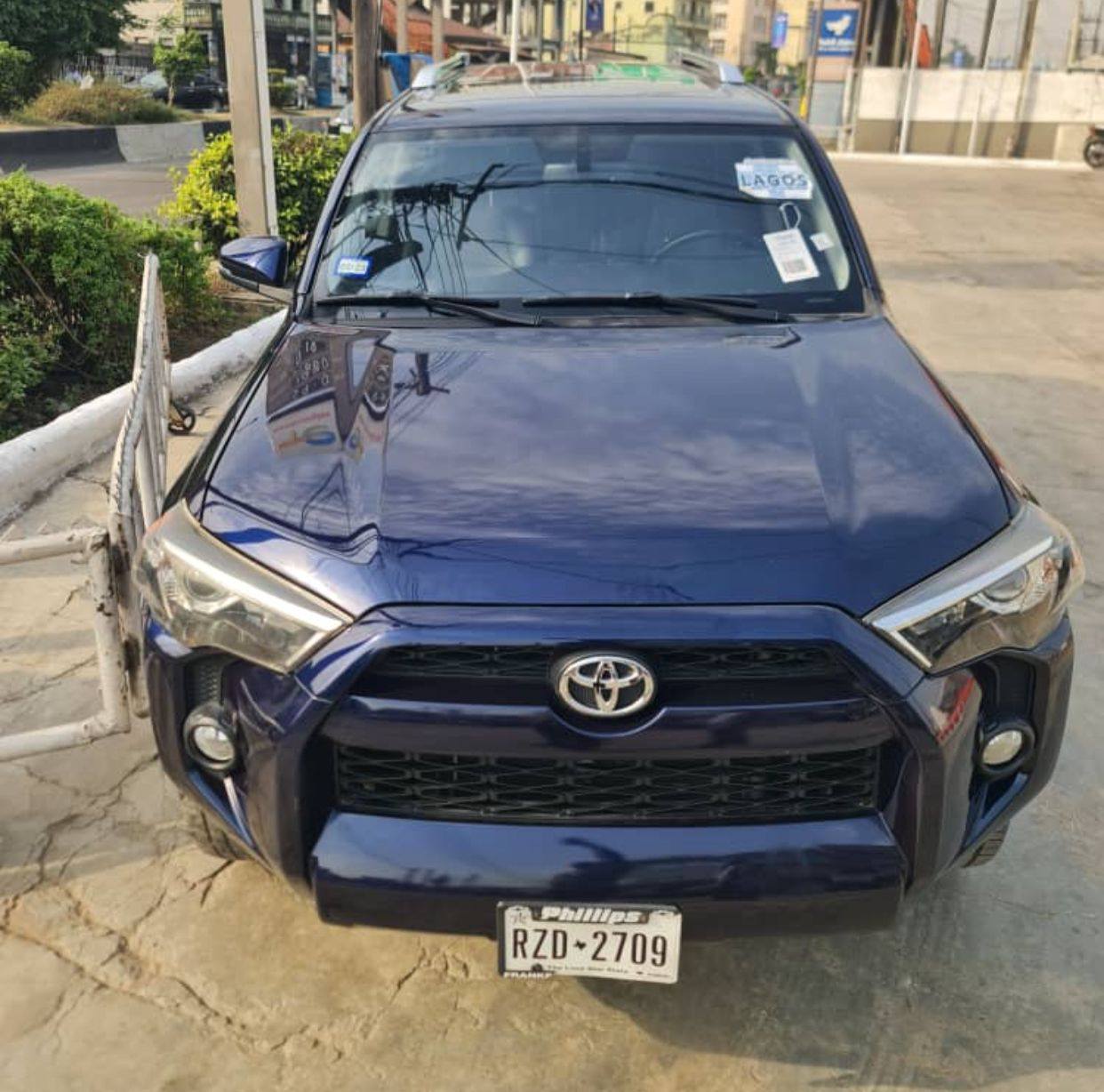 A picture of TOYOTA 4RUNNER 2017 FOREIGN USED