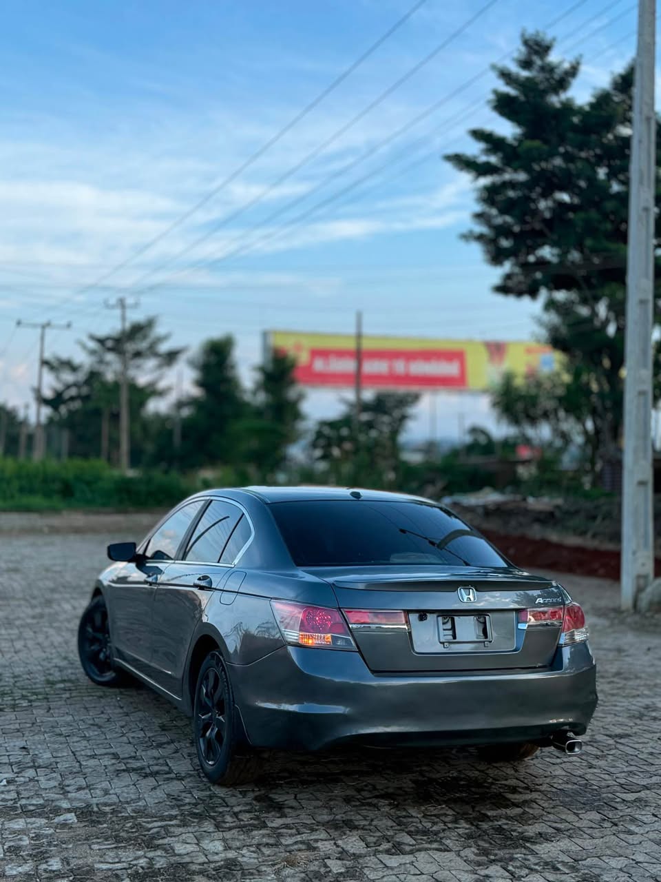 A picture of 2009 HONDA ACCORD REGISTERED PAINTED ON FIRST BODY USED