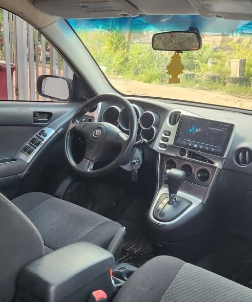 A picture of Toyota matrix