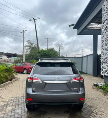 A picture of Foreign used PREMIUM STANDARD ENTRY ON CUSTOMS SEP 2024 LEXUS