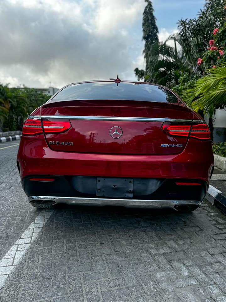 A picture of GLE350