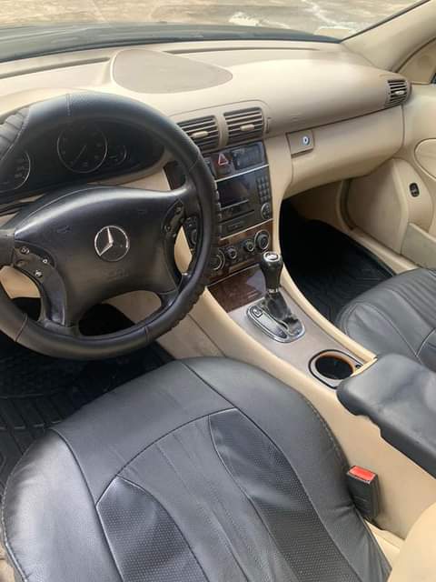 A picture of Super Clean Mercedes Benz C230