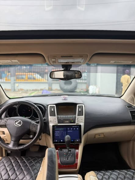 A picture of Rx 330