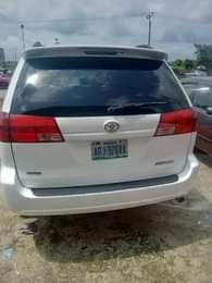 A picture of 2007 Toyota Sienna A year used Neatly flashed on first