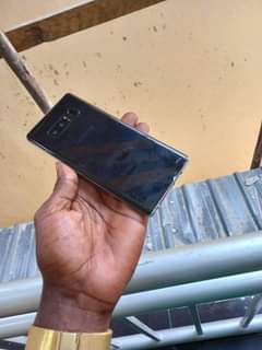A picture of Samsung note8