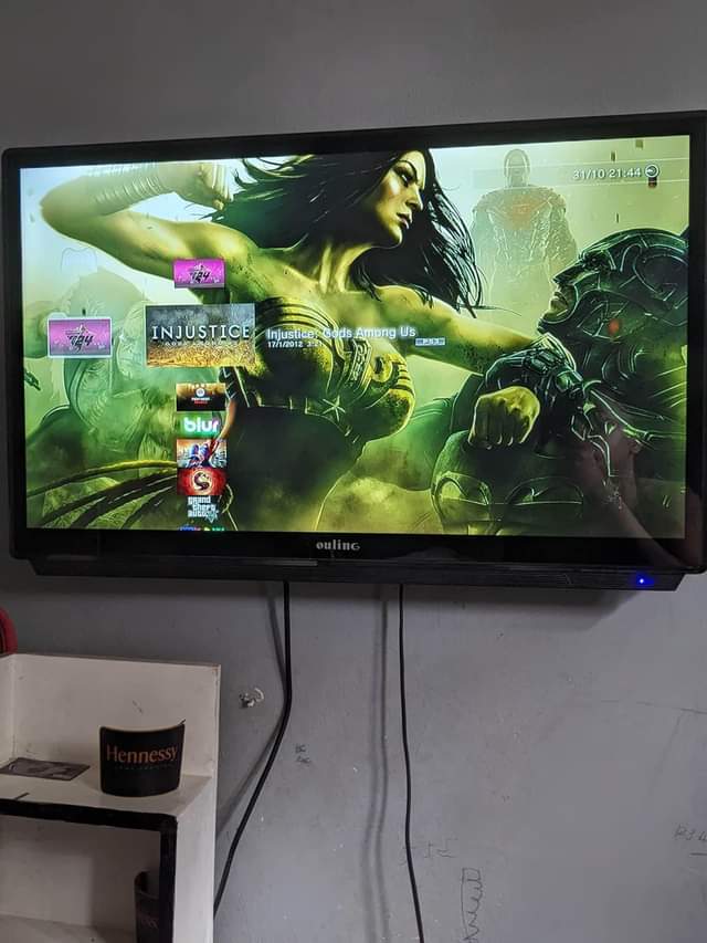 A picture of pes 3 slim padi mbili ina game 9 bei 230k