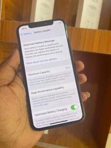 A picture of IPHONE 11 PRO