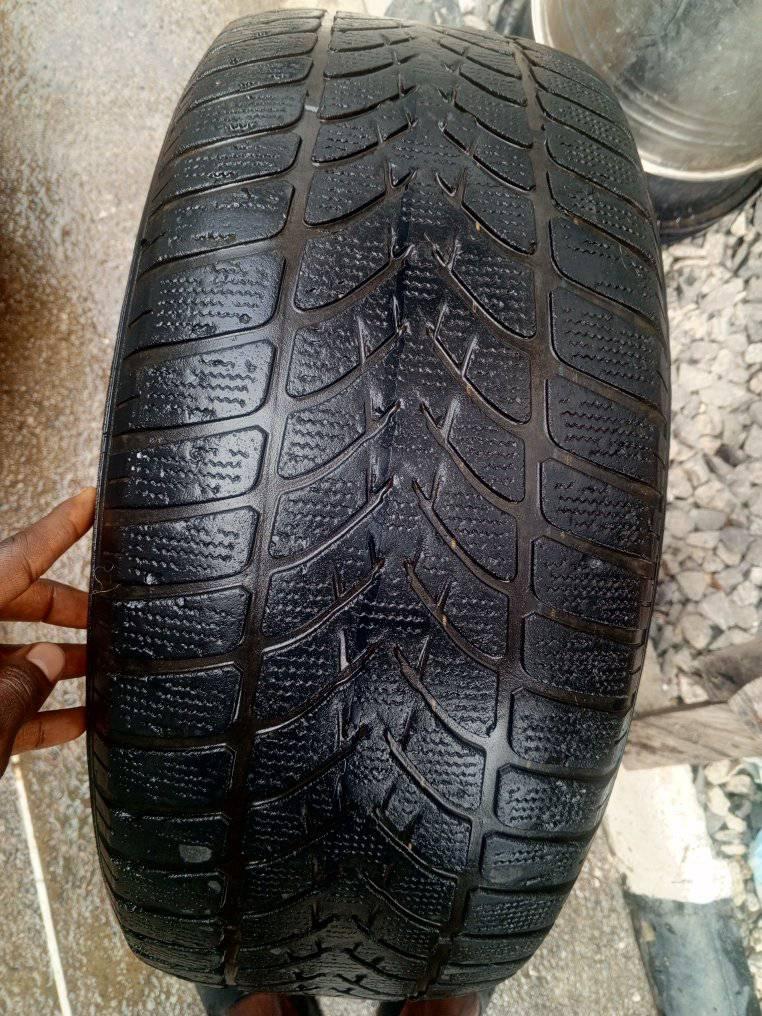 A picture of Car tires