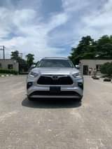A picture of Tokumbo 2022 Toyota Highlander Platinum Edition full options with panoramic