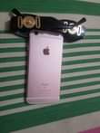 A picture of iPhone 6s good condition Fingers yes Betr 68 iOS 12