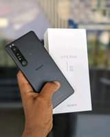 A picture of SONY EXPERIA 1 III 256 GB RAM 8