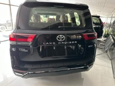 A picture of 2023 Brand New Land Cruiser Twin Turbo 190M Abuja deal